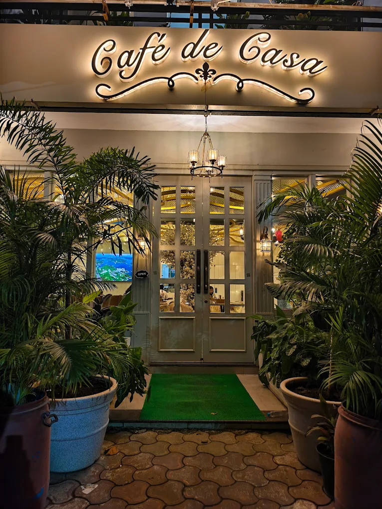 Cafe De Casa Logo